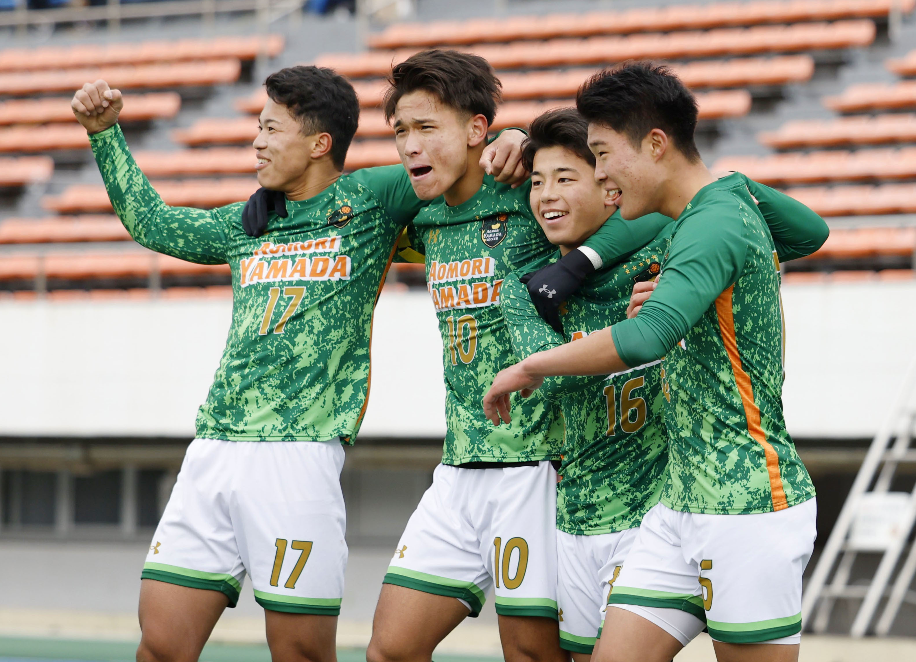 スポーツナビ サッカー編集部 全国高校サッカー選手権決勝 大津 熊本 Vs 青森山田 青森 14時05分 キックオフ 国立競技場 高校サッカー 高校サッカー選手権 注目すべき3つのポイント T Co Kaxbvo3guc スコア速報はこちら