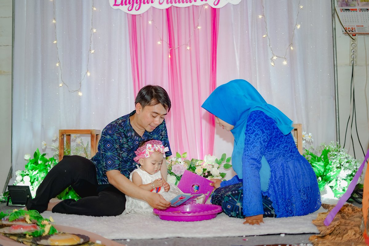 jiewoo's tweet image. Tedhak Siten 😍