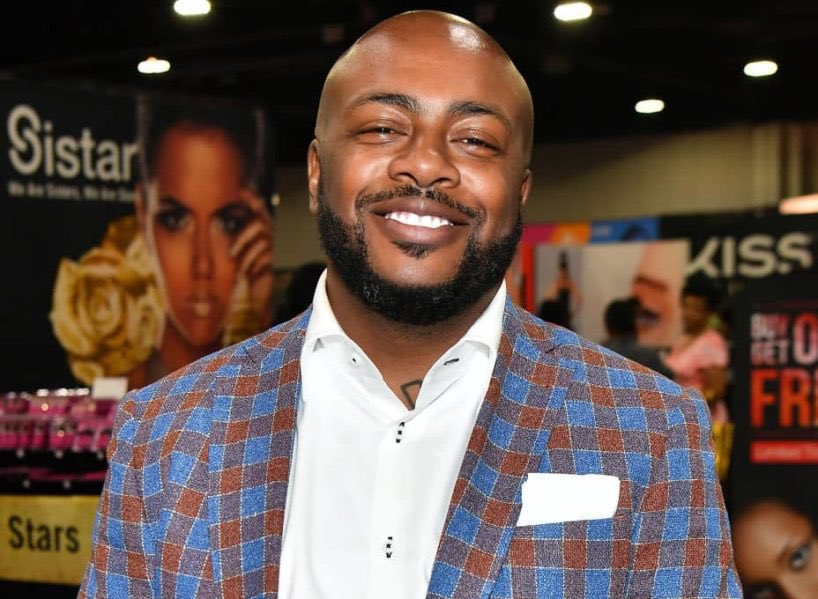 GIVE 
DENNIS 
HIS 
OWN 
SHOW!
#bravo #RHOA #PorshasFamilyMatters #PorshaFamilyMatters