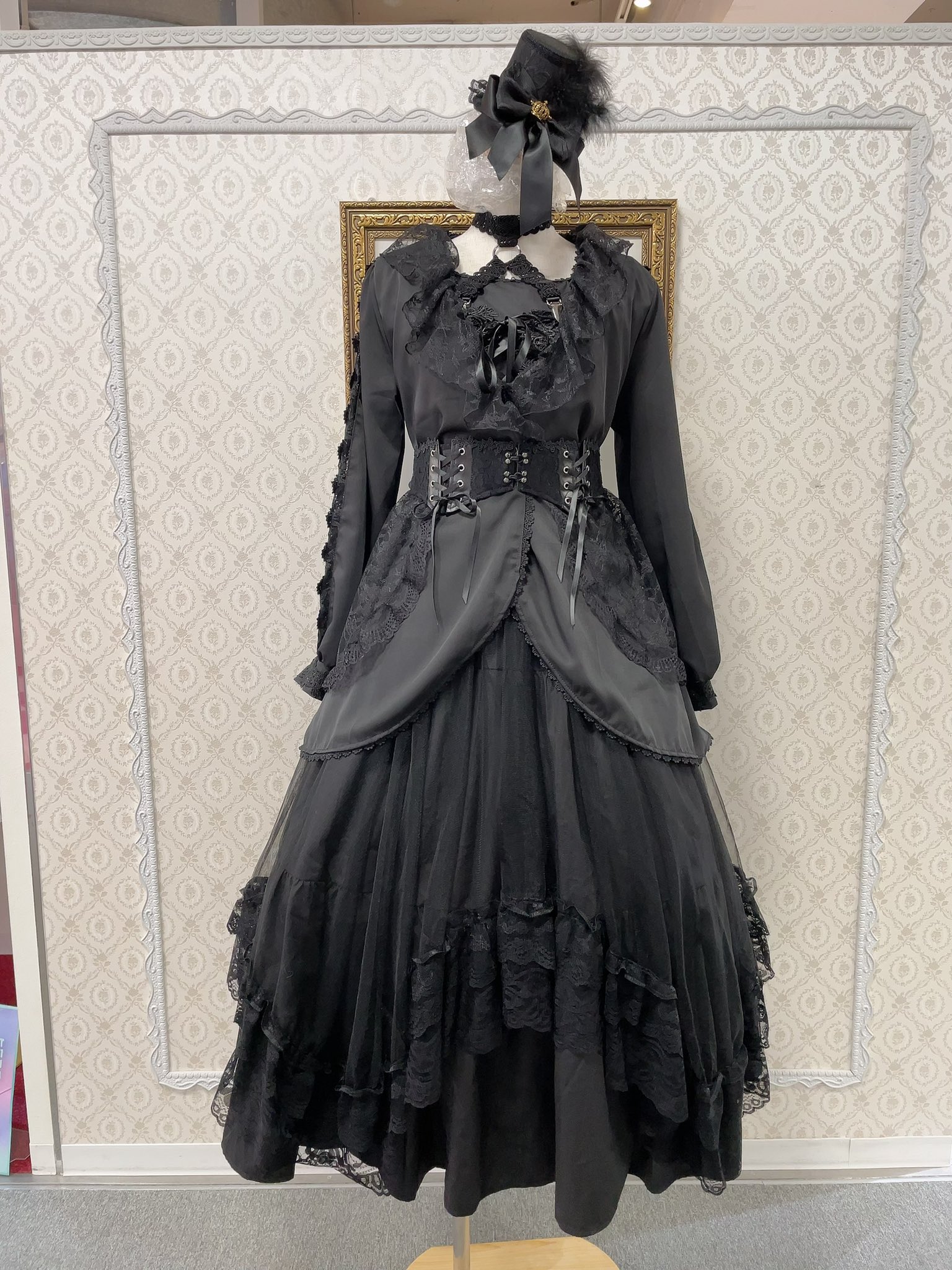 MR Corset のロリィタ ワンピース