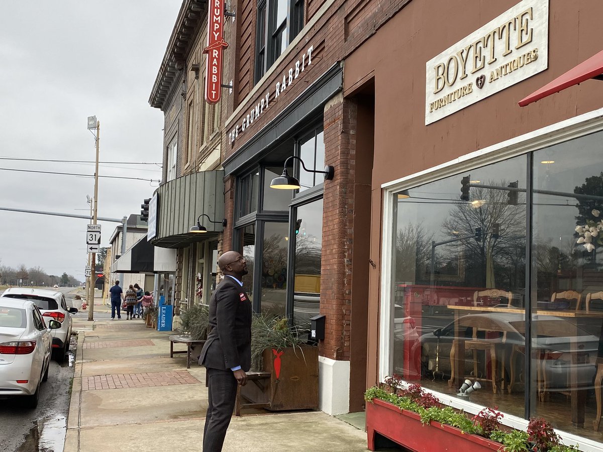 MonteforAR's tweet photo. Faith &amp; Fellowship: Day Five of our Eight Day Tour #ForTheFirst has taken me to England, Lonoke, Hazen, Des Arc, and back to Wynne again.

🙏🏿Today’s lesson, Joshua 3: 1-5. https://t.co/BoUz1rjIYn