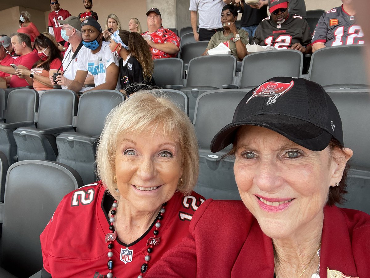waters_leslie's tweet photo. Bucs beat Panthers, 41-17. Sandy Murman and I had a great time. “Bucs Rule the South.”#waterswave, 1-9-22 https://t.co/ggpL38GsDd