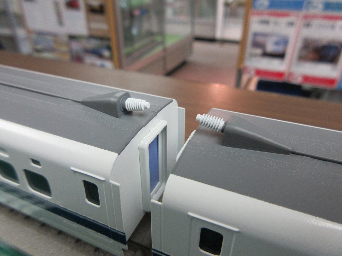 在庫僅少】 カツミ製 300系新幹線 16両セット 税込価格715,000円