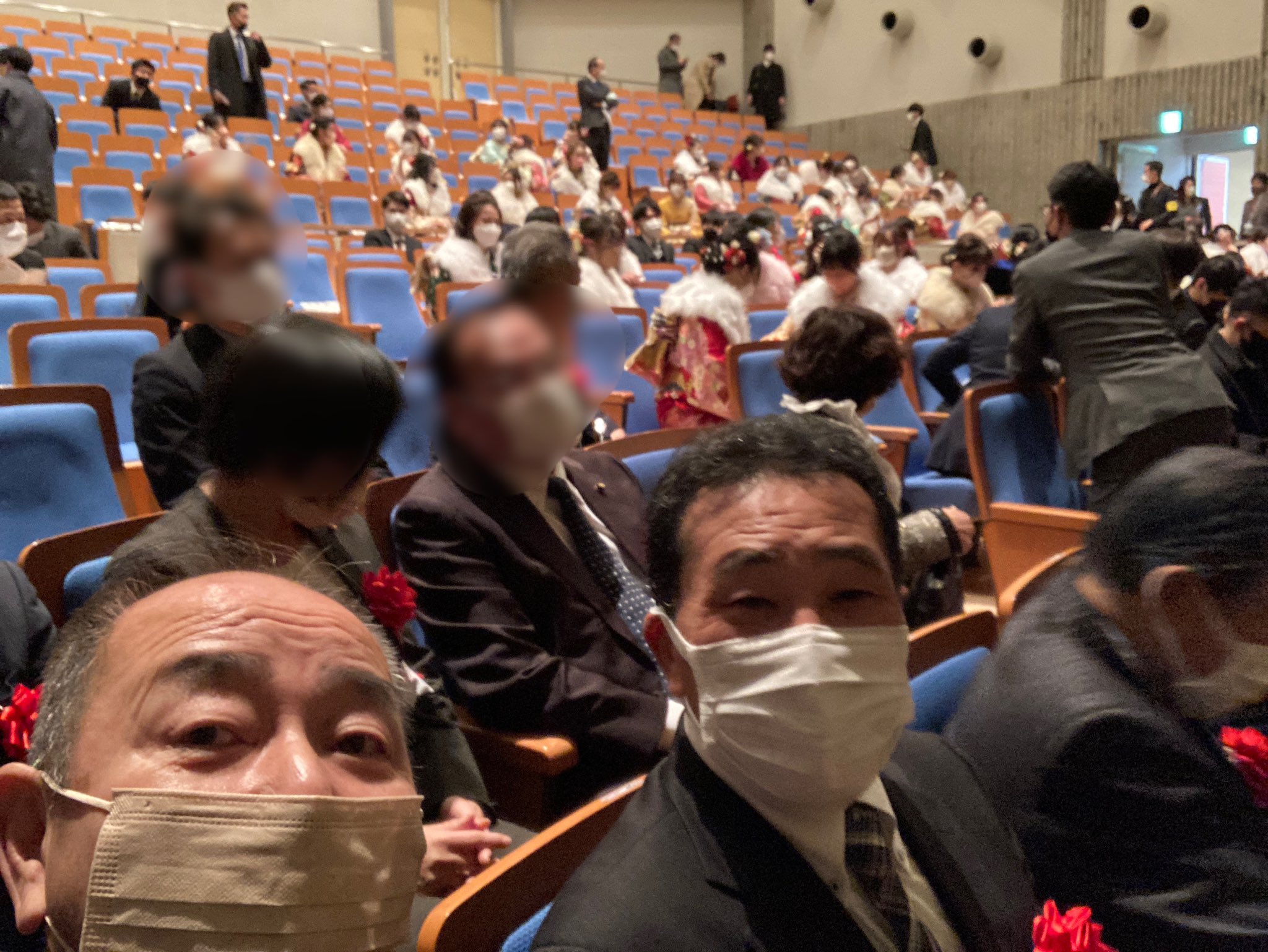 水谷つよし 摂津市 成人祭が3部形式で開催中です おめでとう ございます 天気もよくて何よりです 出身の 本田圭佑 選手からもメッセージが 親のための成人式でもある と 感謝の気持ちを大切に T Co Dtgrkgybvq Twitter
