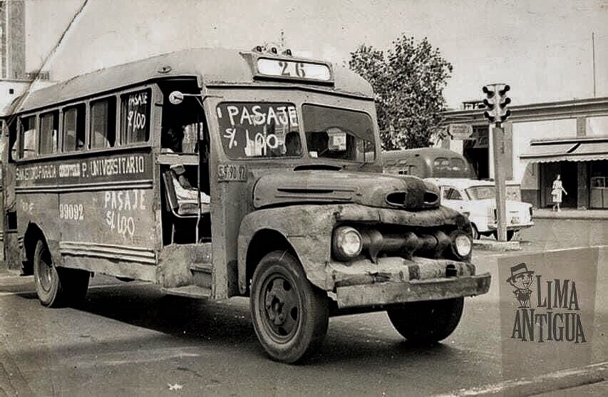limantigua's tweet photo. San Isidro - Parada - Cementerio - Parque Universitario: Pasaje 1 Sol.
El Micro: El Transporte de Lima a mediados de los Años60.
De la colección “Antiguos Buses de Lima”.
¿Los recuerdan, amigos? 🤔
#vladimirvelasquez #limantigua #coleccionlimantigua #busesdelima https://t.co/ZOToc9zOtI
