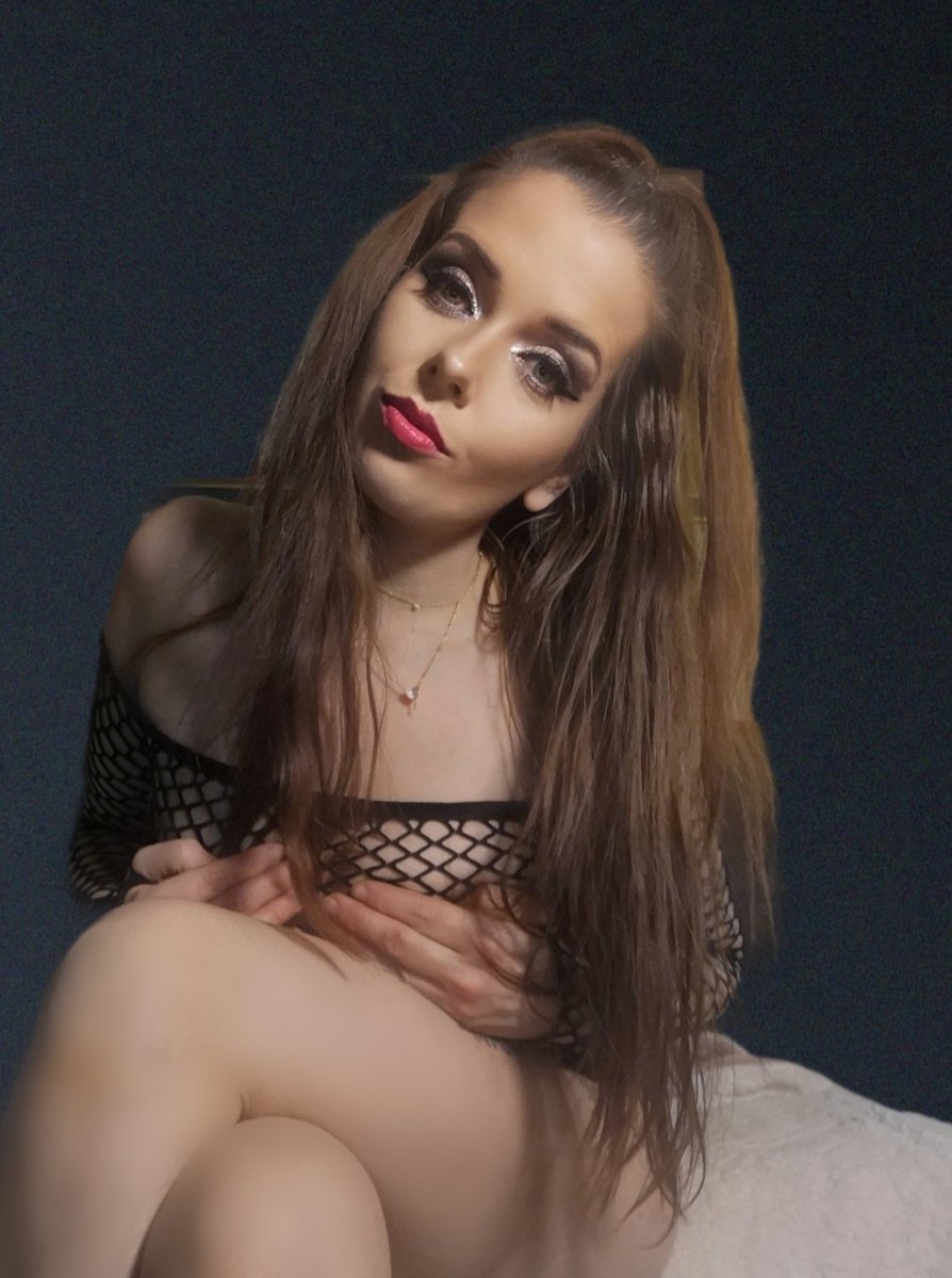 Mandy Brooke tweet media