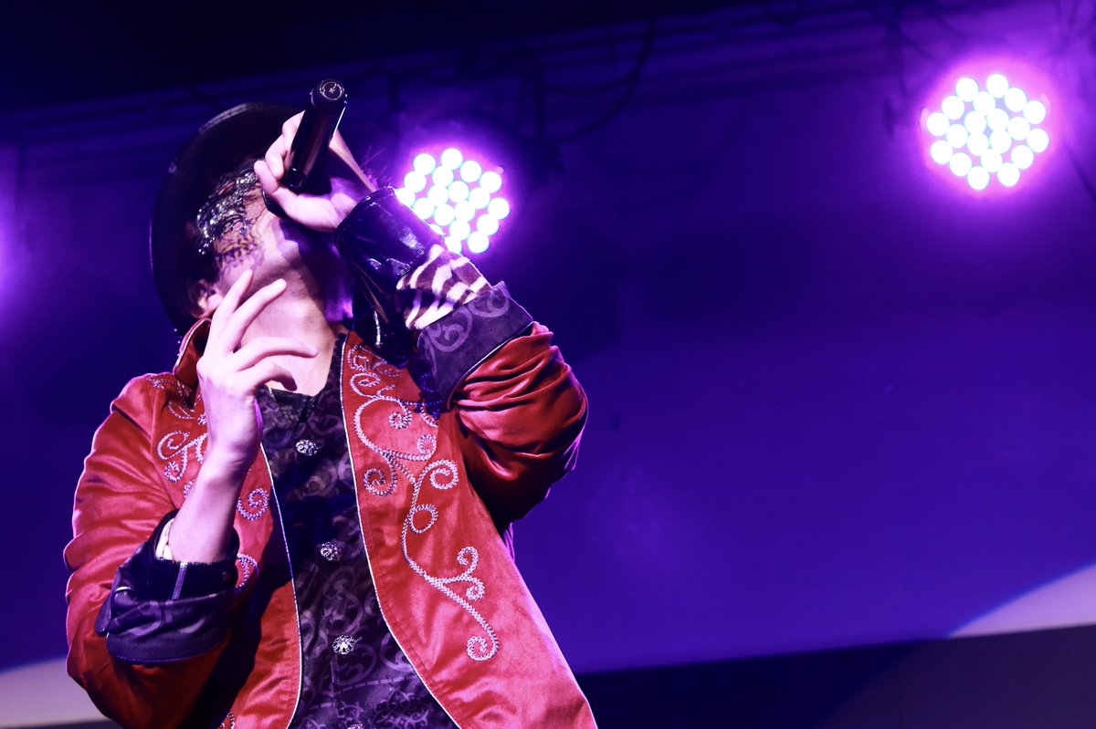 m_r_n_1227's tweet photo. 2022.01.09  目黒kahoo
ミュージックギャング

謎仮面Duke( @saigo0907 ) 
ラストライブphoto🎤📸 ② https://t.co/kNJkyoQVJF