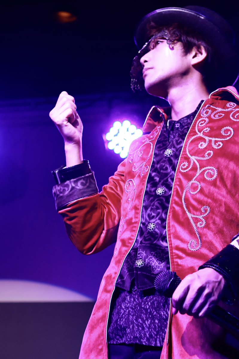 m_r_n_1227's tweet photo. 2022.01.09  目黒kahoo
ミュージックギャング

謎仮面Duke( @saigo0907 ) 
ラストライブphoto🎤📸 ② https://t.co/kNJkyoQVJF