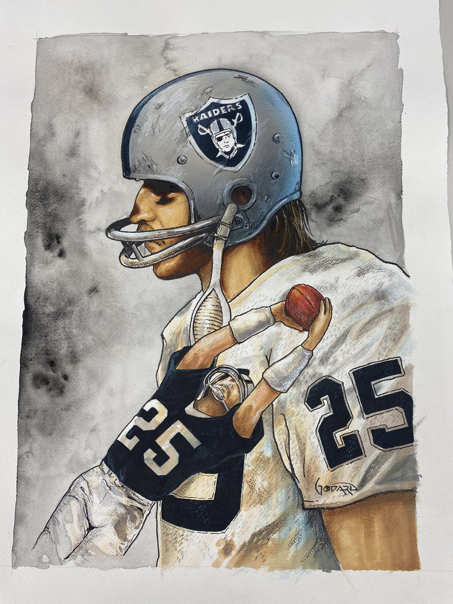 OfficialGodard's tweet photo. Creating the original #artwork for 2022 @Raiders tickets. Thank you @MarkDavis @becfinlay @camibennett2
#RIPJohnMadden #RIPAlDavis #justWinbaby #RN4L @AllegiantStadm #NFL https://t.co/DVKxEbwpox