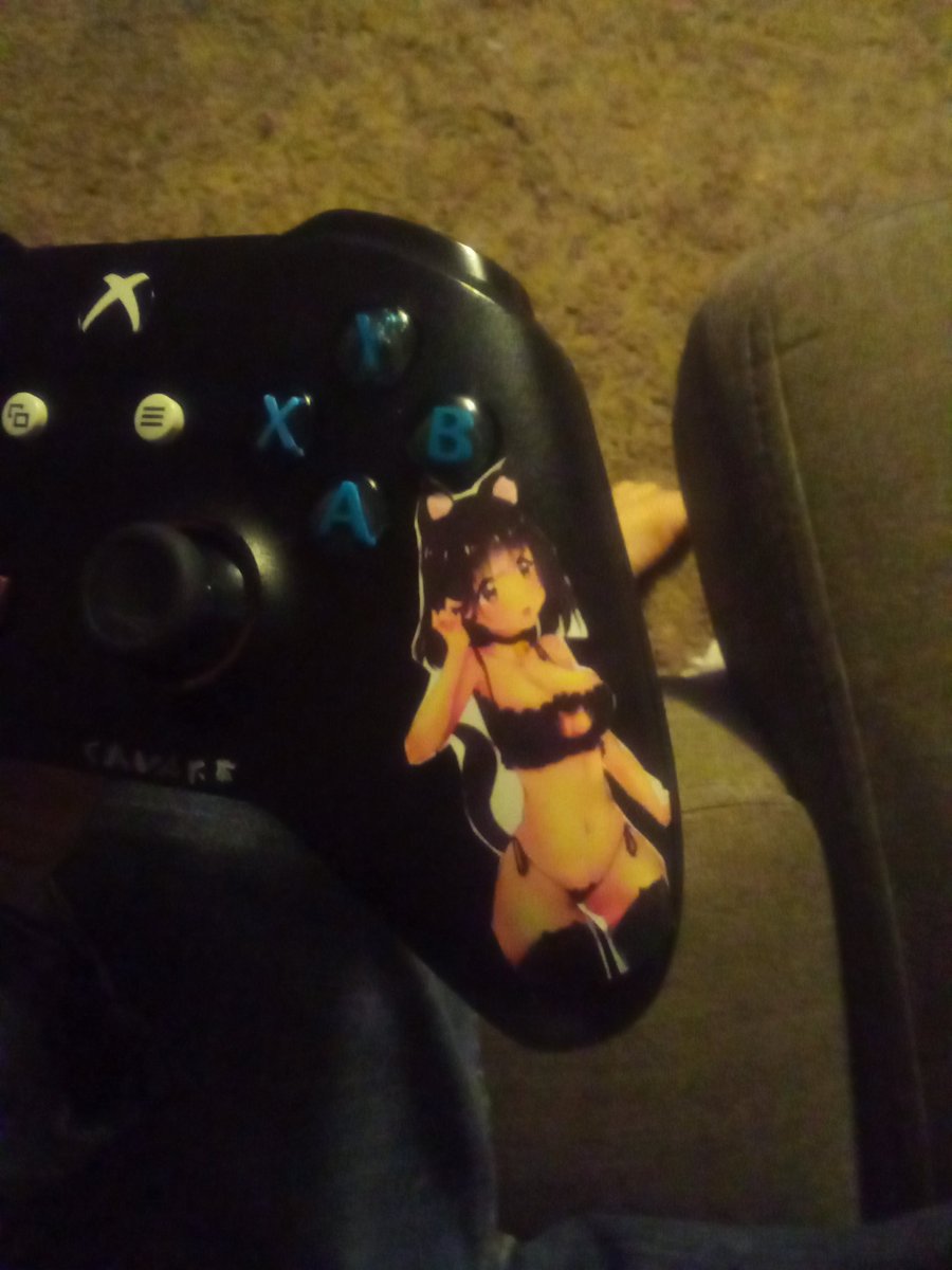 ArrowSavage's tweet image. Working on my customized Xbox controller. it&apos;s almost finished... #Xbox #customXboxcontroller