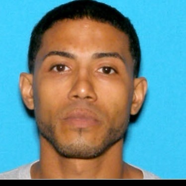 Saturday, 01/08/2022 at approximately 3:00am Holyoke Police Officers responded to the area of Elting Circle for numerous 9-1-1 calls pertaining to shots fired with injury. Officers arrived on scene, neighbors directed the Officers to the shooting victim.… instagr.am/p/CYiEPIntQn3/