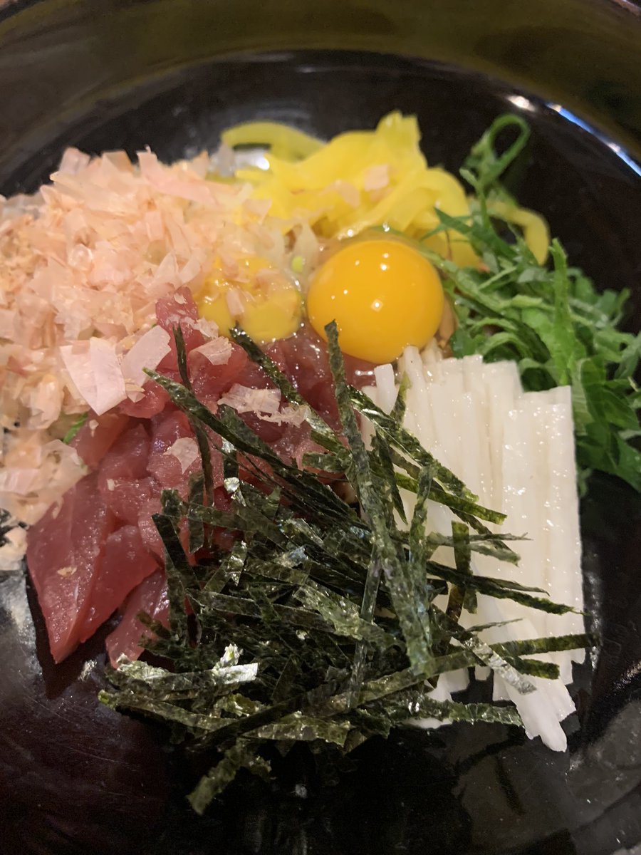smartlockpro's tweet photo. 中井駅近辺の飲食店が良すぎる。
写真は権八さん。
釣りバカ日誌の先生はじめ漫画家の大家がよくきていたとか。
��味しすぎるカレイの煮付け。 https://t.co/wcOkhsfbnP