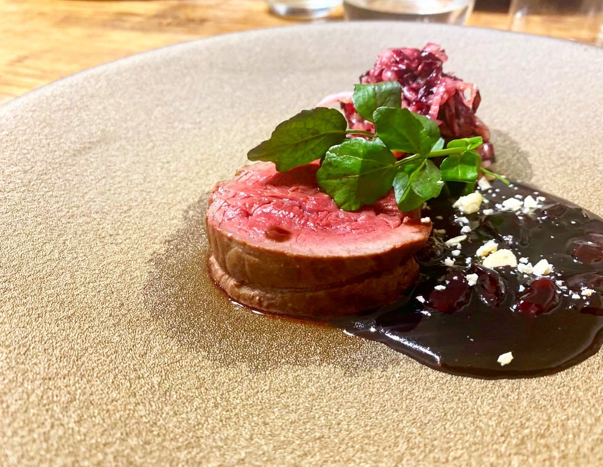 TKY_68's tweet photo. 鹿肉のジビエ作り��した。
https://t.co/szMObdhGit

#おうちご飯 https://t.co/pMRo1fQSU1