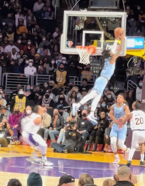 DrewHanlen's tweet photo. This is ridiculous @JaMorant https://t.co/L3YXTUUFRl