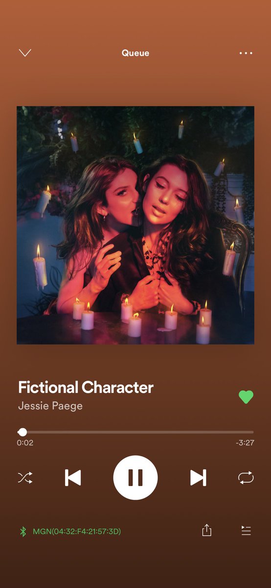JessieTheRat's tweet photo. Educating my mom 🥰♥️🧚♀️ @jessiepaege #FictionCharacter https://t.co/wRjL01Tn6b