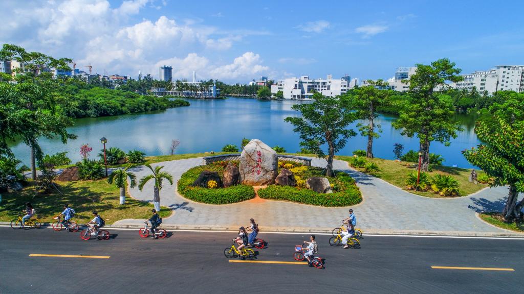 ChinaUniJobs's tweet photo. #CUJobs Overseas Youth Talents Sought by Hainan University https://t.co/Lxs6qJhls3 https://t.co/STkCosHgsx