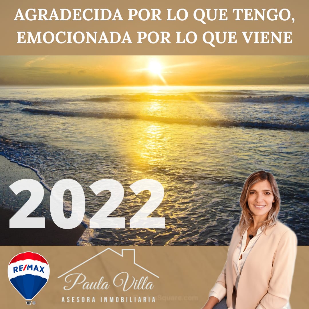 paulavillabaez's tweet photo. Después de estas fiestas, comenzando la semana y comenzando este nuevo año. 

"Agradecida por lo que tengo, emocionada por lo que viene"

#paulavillaremax #paularemax #RemaxJumboMar #barcelonarealestate #fracesmotivadoras #realtor #Crs #bnièxit #ampsi #remaxespaña #remaxeurope https://t.co/ZcQUyvABWe