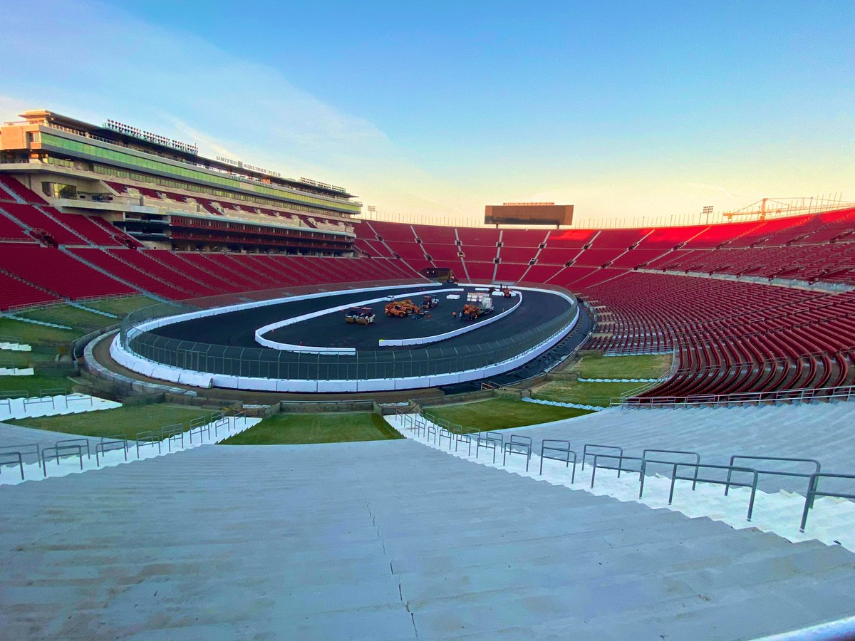 BenKennedy33's tweet photo. Only four weeks away. Excited to see this come to life. #lacoliseum #BuschLightClash #NASCAR https://t.co/j8aAXPA8Qv