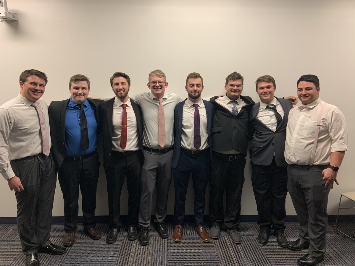 SVSUTKE's tweet photo. Congratulations to our new executive board for 2022! The new officers from left to right are Noah-Epi prytanis , Brendan- Histor, Ben- Hypophetes, Matt- Hegemon, Will- Prytanis, Taylor- Grammateus, Tim- Crysophyles, and David- Pylortes👏🏻👏🏻 https://t.co/l9xhHDw9Nh