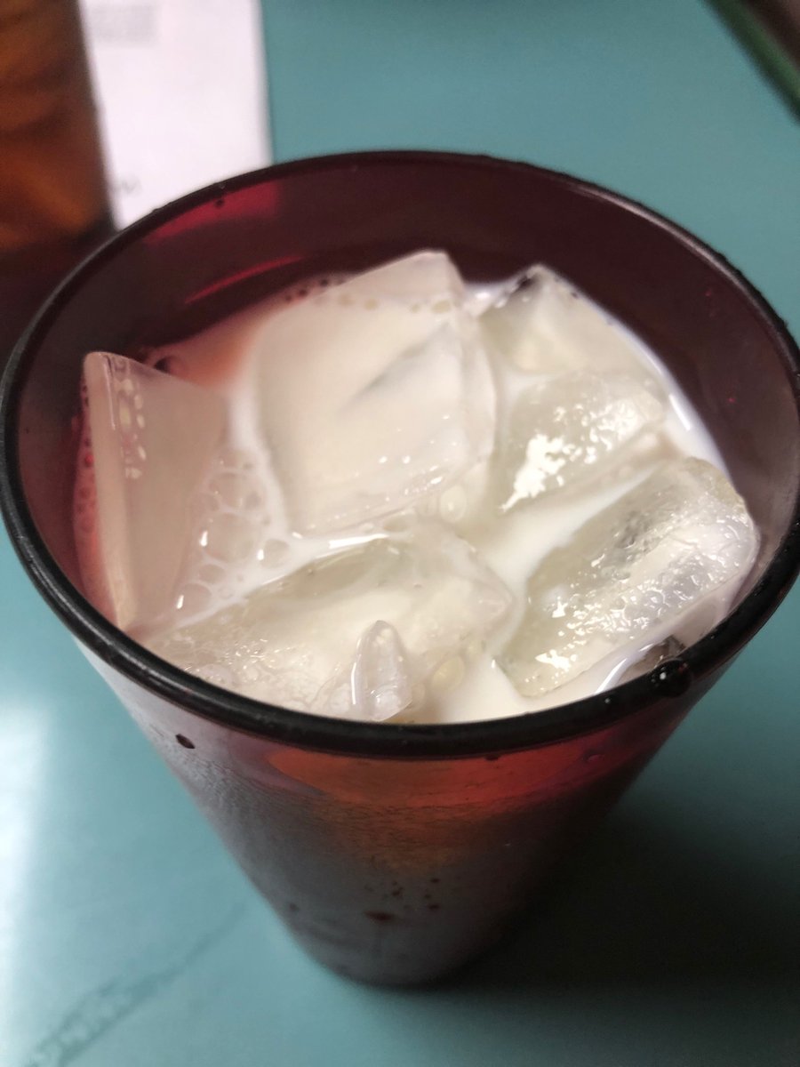 elithelemonboy's tweet image. I’m both scared and confused by the choices of this restaurant.