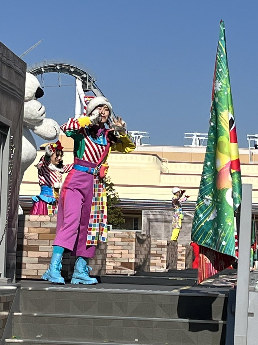 Saorin822disney's tweet photo. ノーリミットタイムハッピークリスマス12:05回
入り待ちして左横から鑑賞しました。
お見送りもしました。
#USJファン #usj #ユニバ #ノーリミットタイムハッピークリスマス #ノーリミットタイム #NOLIMITタイム #nolimittime https://t.co/rT9cgY3aJ7