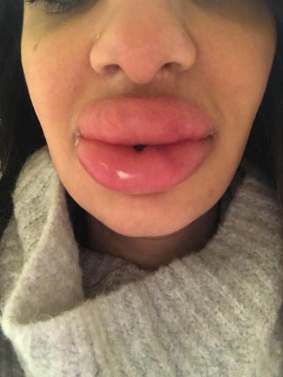 ivanathecreator's tweet photo. Tonight’s premiere with no context #EUPHORIA #EuphoriaHBO https://t.co/5DE5BBqAyz