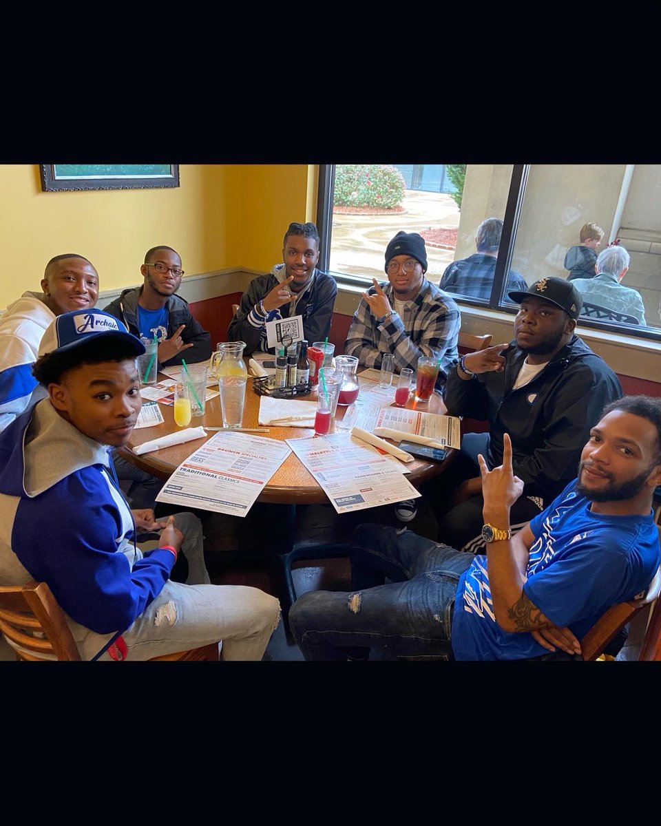 Bjordan62's tweet image. First Founders Day💙💙 #Sigma108