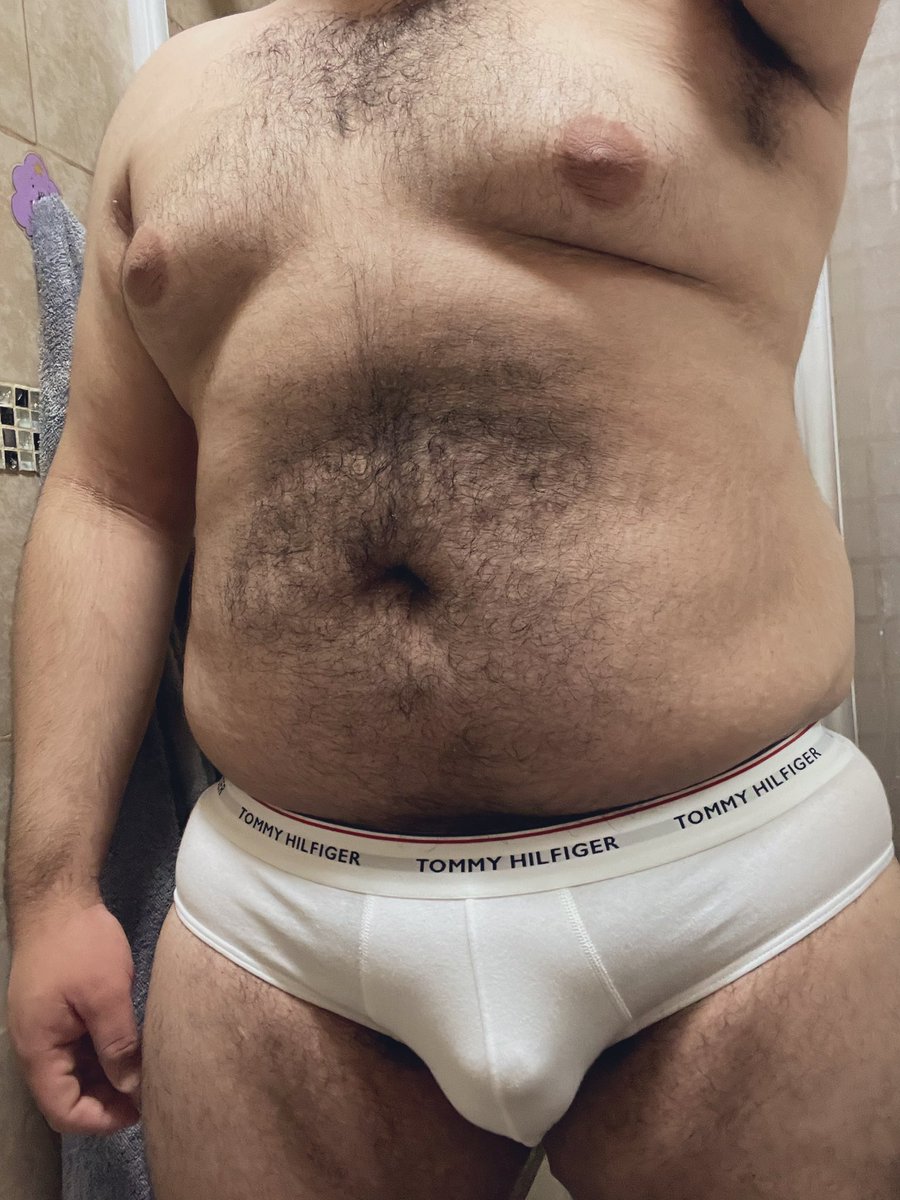 Rubensro18's tweet photo. El blanco se ve súper bien 🔥 https://t.co/oBM6Q01zXY