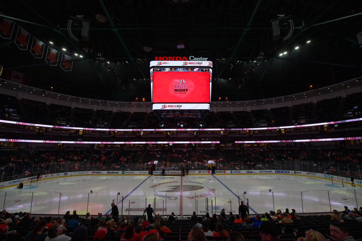Angels's tweet photo. Thanks for a great #AngelsNight22, @AnaheimDucks! 

Can’t wait to see you all for Ducks Night at the Big A on September 2nd! https://t.co/SqL7DIbGu9