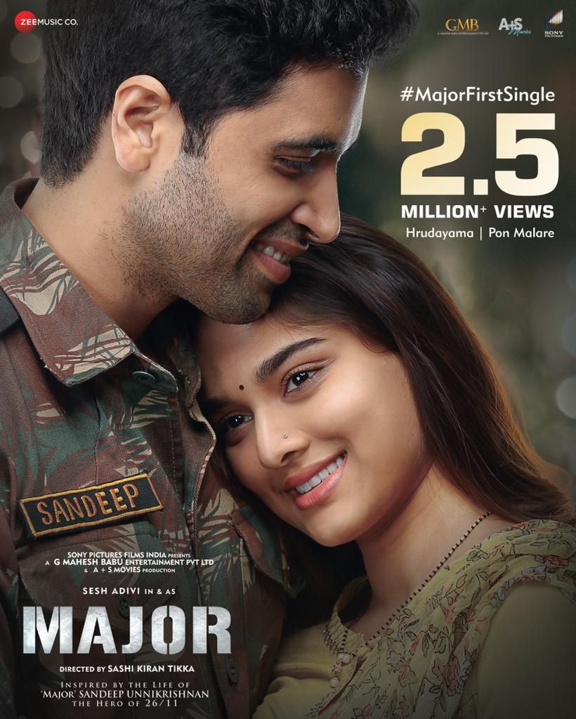baraju_SuperHit's tweet photo. Love knows no boundaries ❤️
2.5M+ views for #MajorFirstSingle
▶️ https://t.co/pUggwsnjYS
#Hrudayama | #PonMalare
@AdiviSesh @saieemmanjrekar @SashiTikka #SriCharanPakala @sidsriram #Ayraan @sonypicsindia @urstrulyMahesh @GMBents @AplusSMovies @zeemusicsouth https://t.co/RXFNR6aB4H