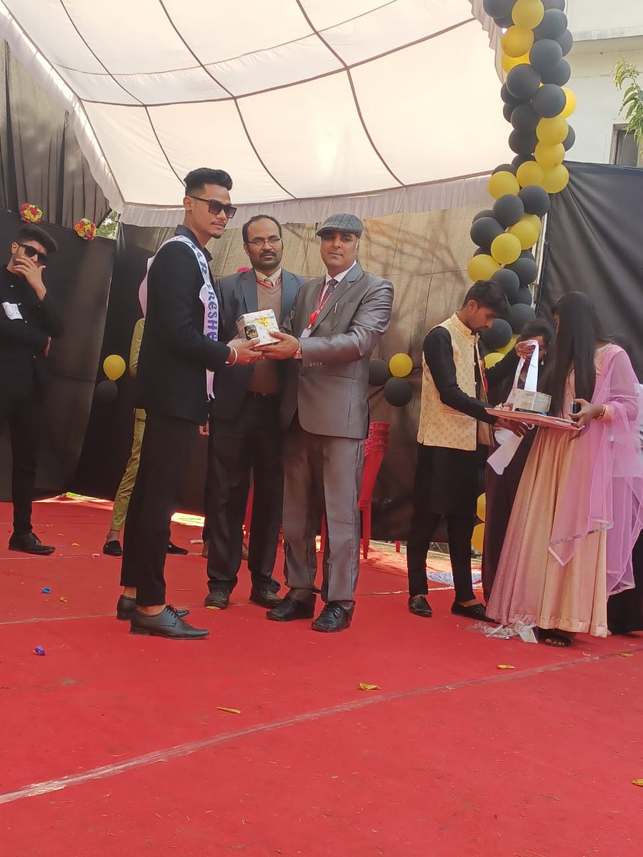 NRIGroupIndia's tweet image. Fresher&apos;s Party Celebration at NRI Institute of information Science and Technology (NIIST) Bhopal.

#FreshersParty2021 #FreshersParty #Freshers #NIIST #BTech #Engineering #BTechCollege #EngineeringCollege #BestBTechCollege #BestEngineeringCollege #NRIGroupIndia