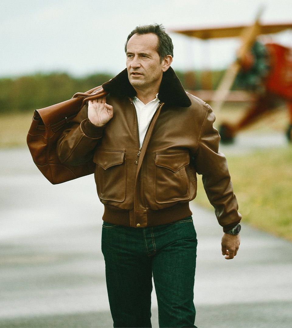 GarminFrance's tweet photo. « La voltige implique d’être le plus précis possible dans ses trajectoires et dans l’exécution de ses figures. » 

Cette précision, Eric Vazeille la retrouve dans la MARQ Aviator, tant dans la technologie que dans la finesse des matériaux utilisés. 

#MARQyourstory #MARQaviator https://t.co/uKOYJgxGqm
