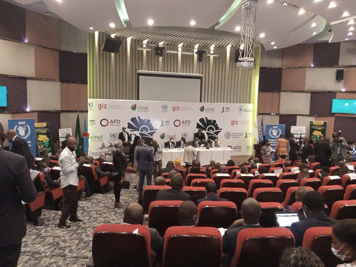 FDRA2022's tweet photo. Début de la cérémonie d'ouverture du @FDRA2022 à #Kinshasa https://t.co/Kg0lTt1IZm