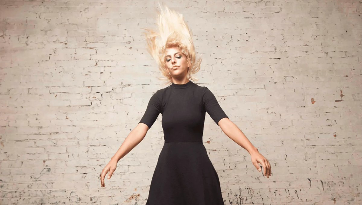 Tof! Komende donderdag geef ik een webinar voor <a href="/HKUtrecht/">HKU</a> met als titel: Nieuwe wereld, nieuwe mens. Ik ga het hebben over kunstenaars die de toekomst van de mens verbeelden. Zin in! 🚀