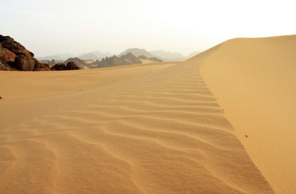 ArmchairTravel5's tweet image. With no #Puzzlecache in #Libya for me to tackle &apos;virtually&apos; I resorted to an #Earthcache .  I did enjoy going to the Acacus - First earthcache in Libya   (GC18KWH) in my mind but still couldn&apos;t answer the question! The scenery was smashing and the camels friendly.  #geocaching