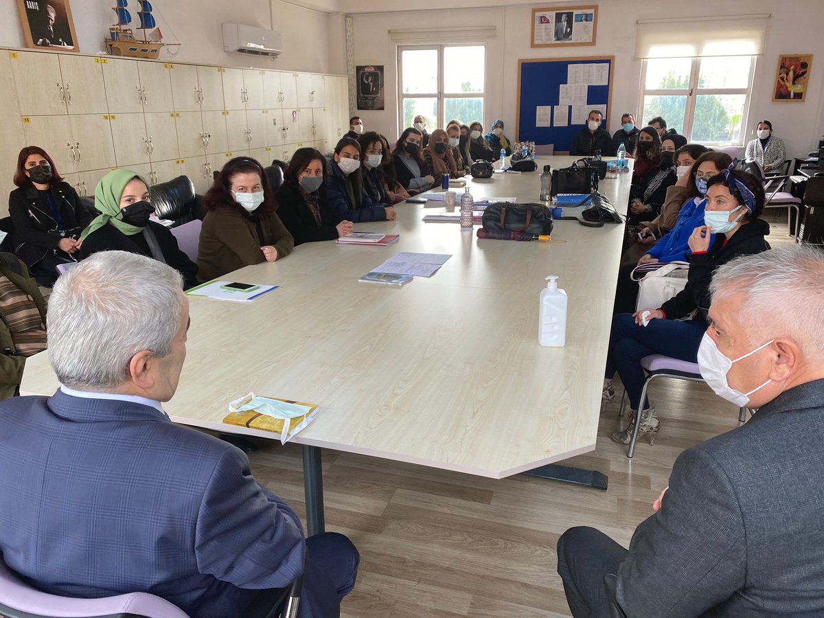 07kepezmem's tweet photo. Kaymakamımız Sayın Nusret ŞAHİN ve İlçe Milli Eğitim Şube Müdürümüz Sayın Mustafa SAKARYA AHENK Projesi kapsamında Ayten Çağıran Çok Programlı Anadolu Lisesi'ni+++

#AHENK İLE #KEPEZ_BAŞARIYA_KOŞUYOR

@antalyamem07 @huseyiner07 @AntalyaAhenk @vural_hudai @abbasdog4n @AytenCpal https://t.co/lfQASFHvgp