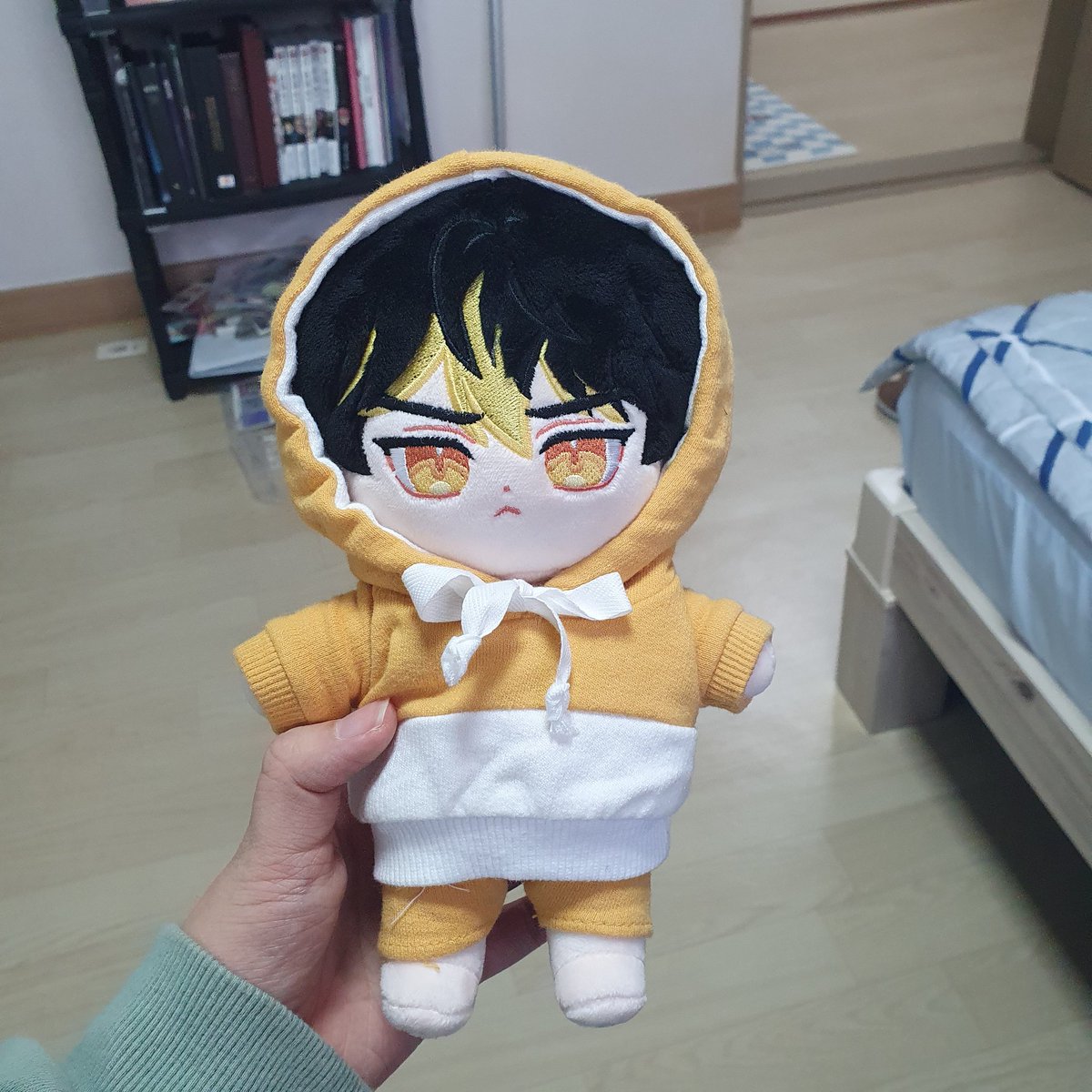 자취방 컴백!!! 몇주만에 돌아왔더니 일렉이 있더라구요 하아ㅏㅏ아ㅏ..... 와 진짜 넘 귀엽고 감사합니다