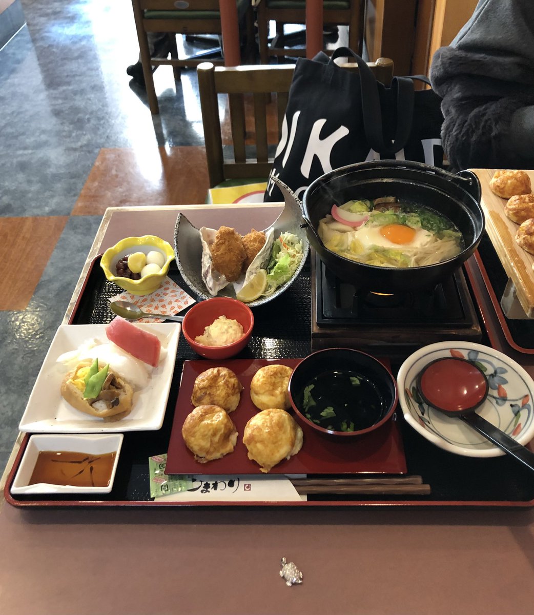 🍚昼ご飯🥢☞1/10（月） 【茶房ひまわり 六地蔵店】 《ひまわり御膳🌻》 ご馳走様でした😋 美味しい昼ご飯に出逢えましたっ🍀 感謝🙏 🐢🍄💕🌈✨