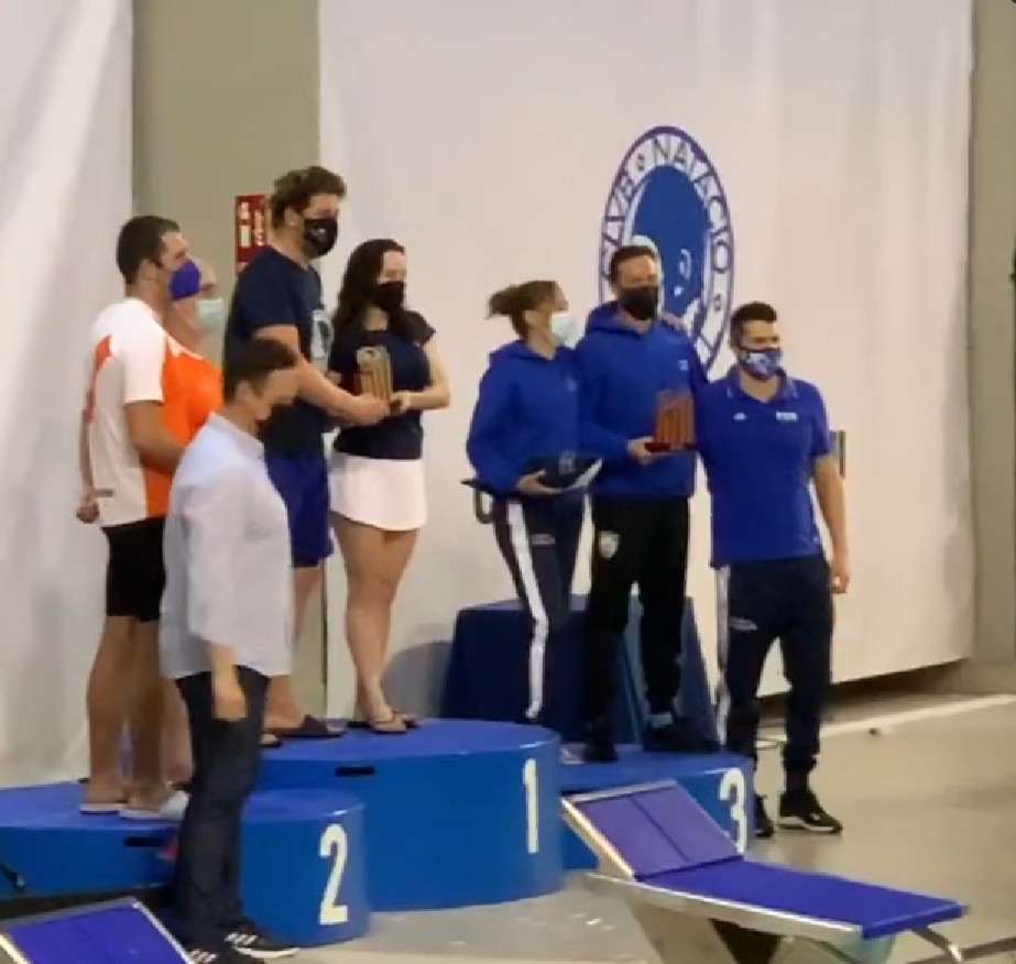 nataciocat's tweet image. Gran jornada final al Campionat de Catalunya #màsters hivern #natació 🏊‍♀️ 🏊‍♂️

💥 @erikavillaecija RECORD EUROPA en 100 papallona 1.03.00 +35 anys

Clubs
🥇 @CN_Sabadell
🥈 @CNAquaMasters
🥉 @SwimfasterCn

📸 @CN_Sabadell