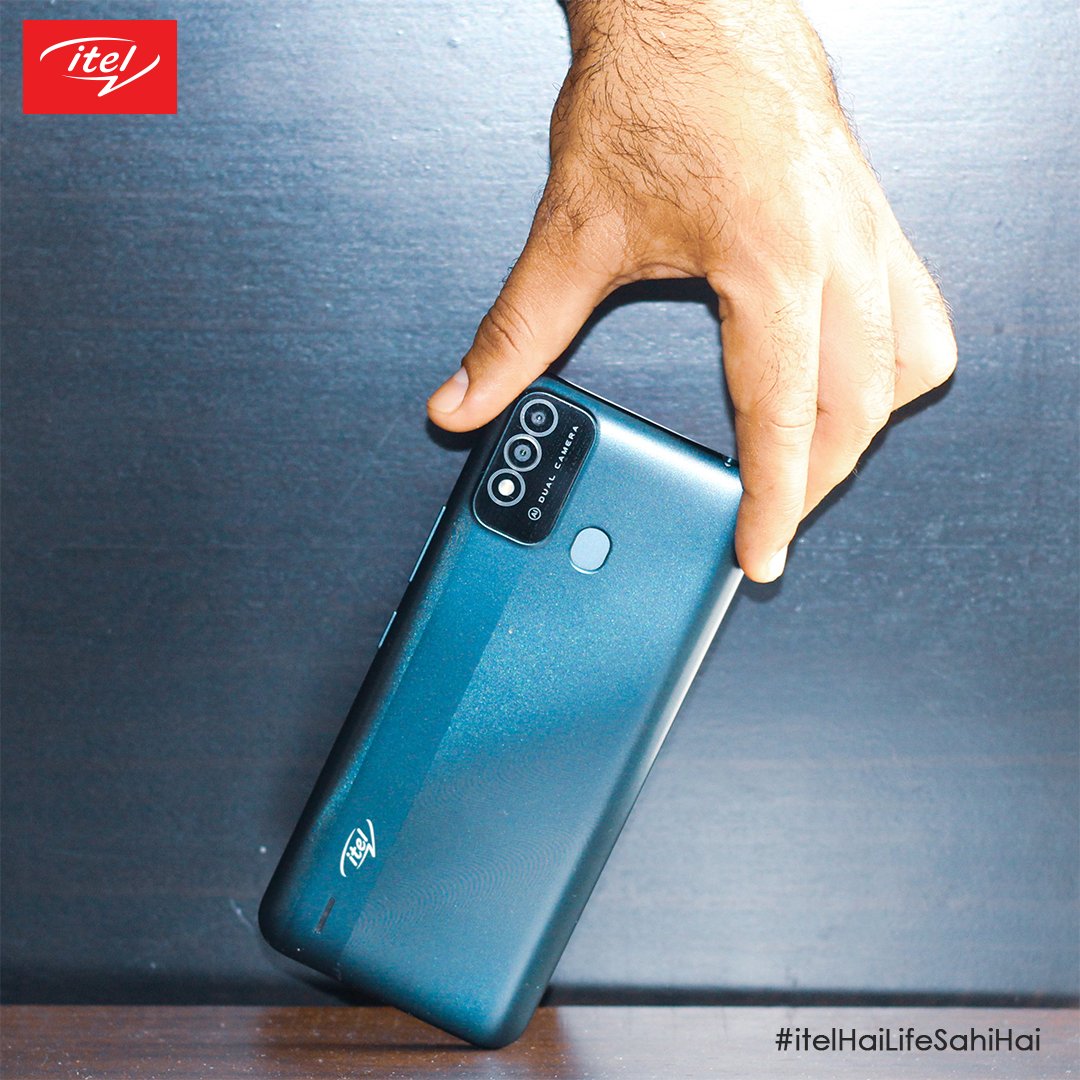 itel_india's tweet photo. You're just one step away from having a SAHI experience!
Visit the link in bio and get your hands on #Vision2S now!
#itelHaiLifeSahiHai https://t.co/AG4pPSBMTm
