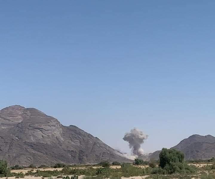 عاجل /بيحان
قوات العمالقة الجنوبية تصل نجد مرقد بوابة عين الشرقية 
وغارات جوية لطائرات التحالف وقصف مدفعي عنيف على نجد مرقد وذهبا
وجبال نصبا المطله على ال بوطهيف 
حريب صباح اليوم.. 
.
#العمالقه_تحمي_الامن_القومي_العربي