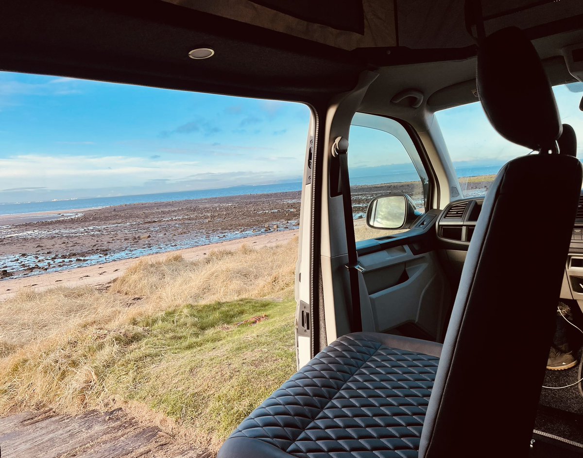 MÒR Campers tweet media
