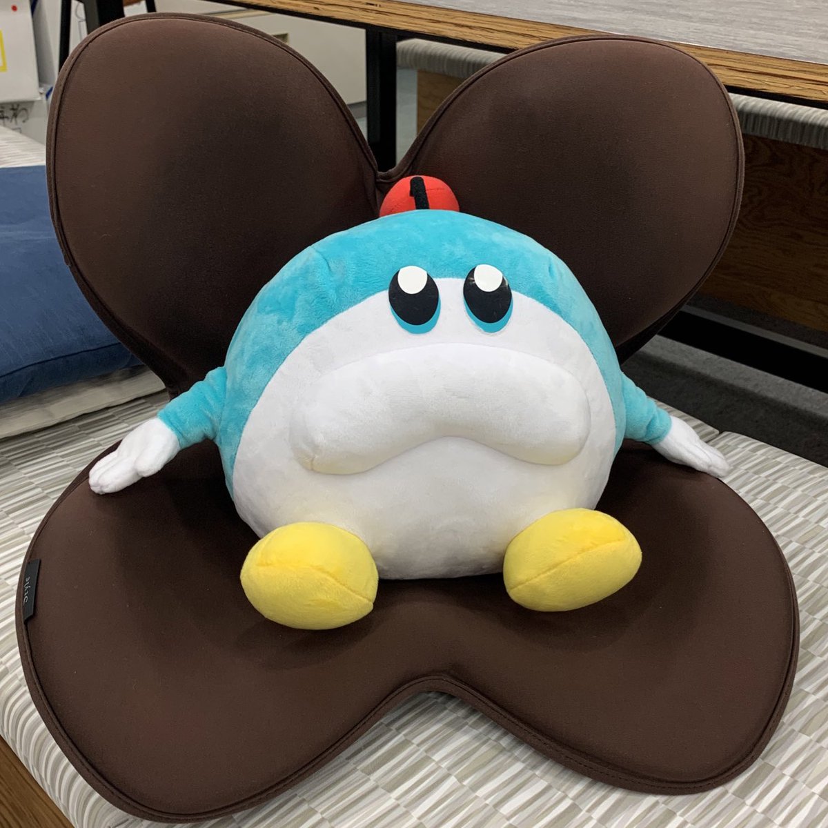 【非売品！】ムムリン　ぬいぐるみ ムムリン 1巻を買うとムムリンぬいぐるみが貰えるかもしれないんだぞ