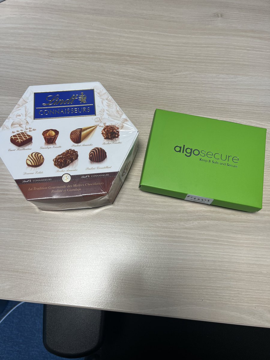 Merci à nos adorables adhérents <a href="/Digitaleague/">Digital League</a> pour ces petits cadeaux gourmands <a href="/AlgoSecure/">AlgoSecure</a> <a href="/simplx_fr/">SimplX</a> 🙏❤️