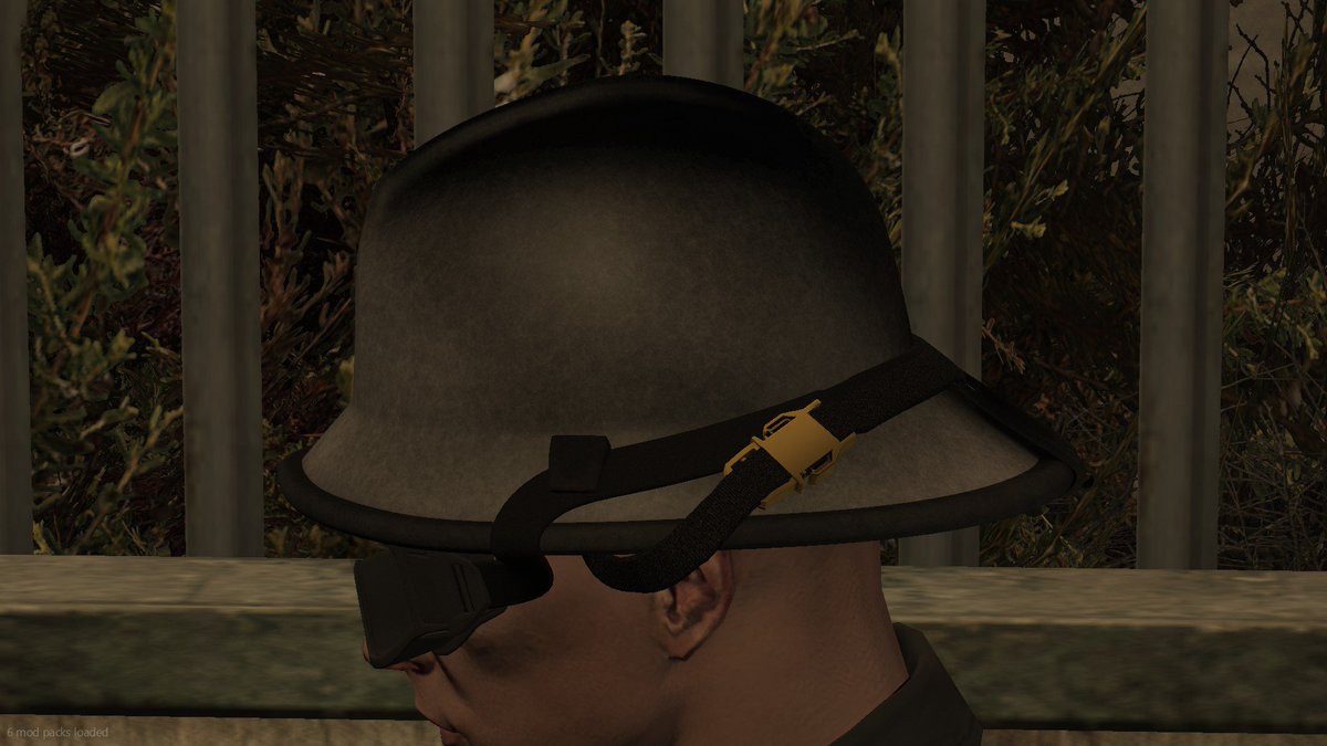 Code5Mods's tweet image. Some salt will never hurt
---
Model Pictured: Rescue Helmet
---
#GTA #GTA5 #GTAV #GTAVRP #5M #LSPDFR #LCPDFR #FIVEPD #code5mods