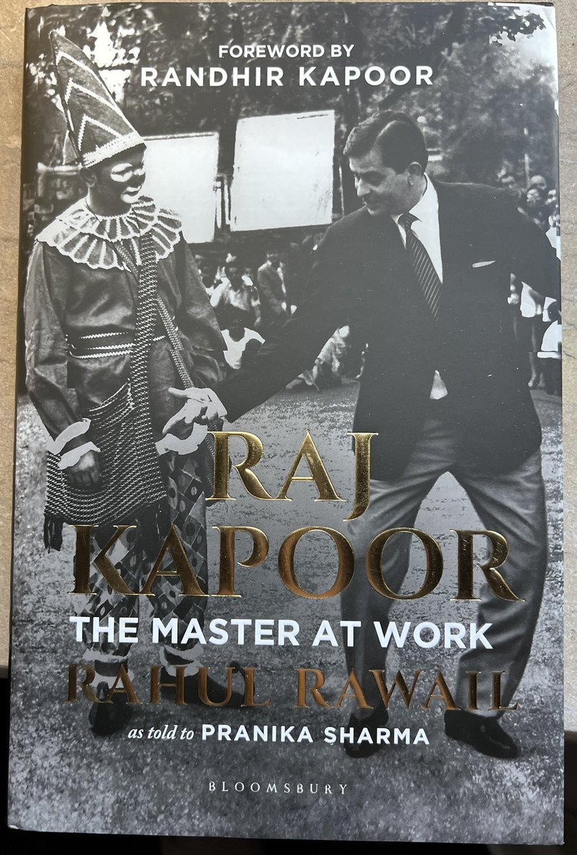 imbhandarkar's tweet photo. Thank u @RahulRawail sir for sending my your new book “Raj Kapoor The Master at Work.” Surely it will be enriching riveting read on the great Filmmaker. 🙏🎞🎥🙌 #Quarantinetime https://t.co/sG7roMpPH2