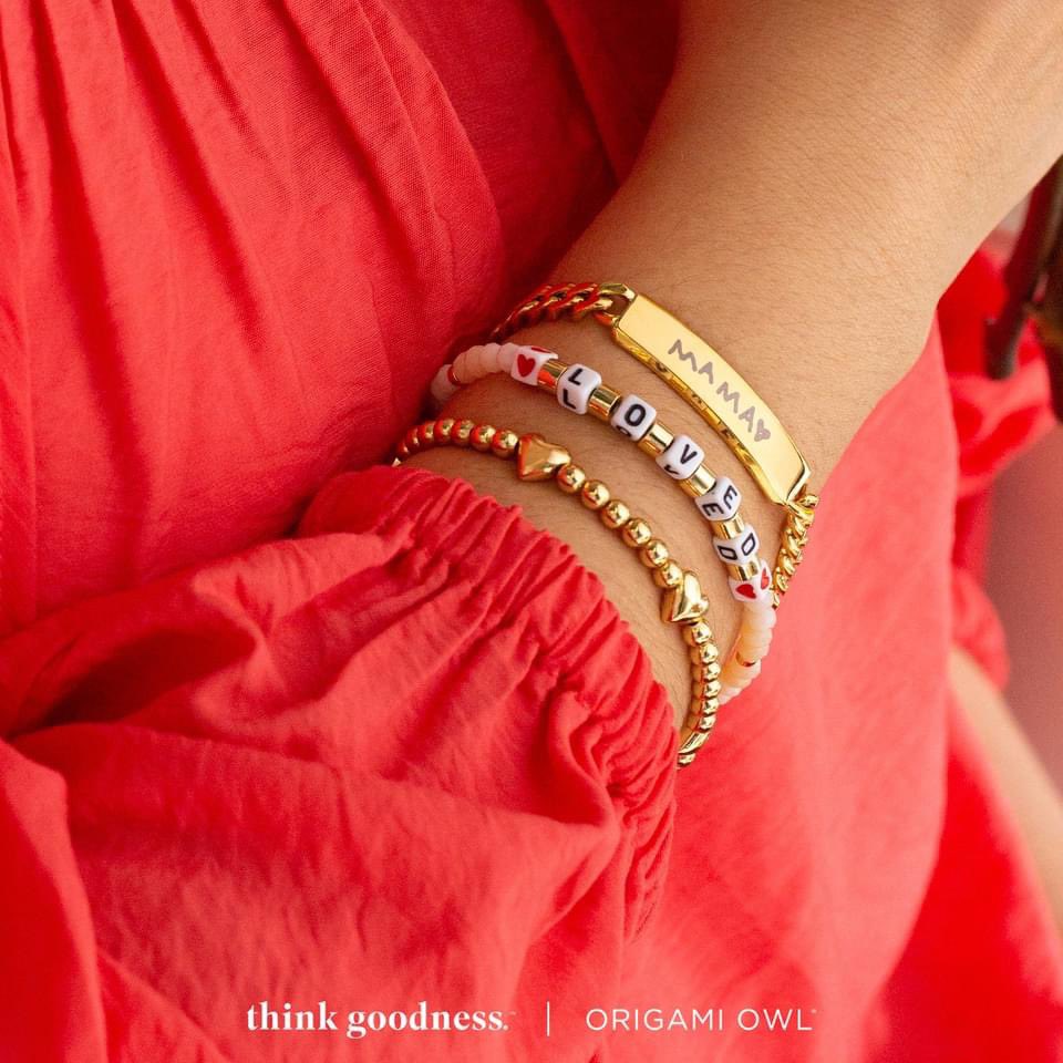 ReeseyCup53's tweet photo. #thinkgoodness: #ValentinesDay is coming so #shop #now. https://t.co/Taq7g75JPL https://t.co/rZu7r70KtW