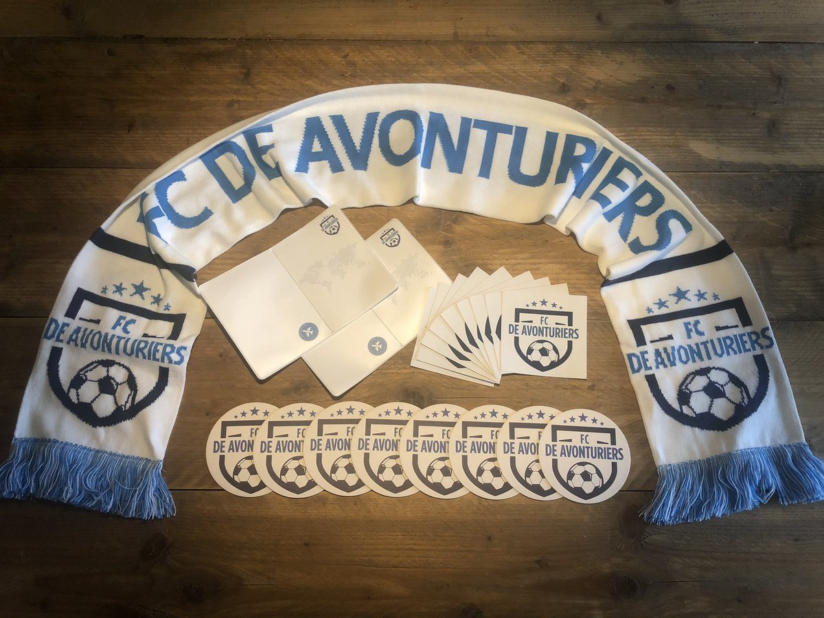 FCDeAvonturiers's tweet photo. 5️⃣ 𝗷𝗮𝗮𝗿 𝗙𝗖 𝗗𝗲 𝗔𝘃𝗼𝗻𝘁𝘂𝗿𝗶𝗲𝗿𝘀! 🎉

💬 𝘋𝘦 𝘵𝘪𝘫𝘥 𝘷𝘭𝘪𝘦𝘨𝘵 𝘢𝘭𝘴 𝘫𝘦 𝘱𝘭𝘦𝘻𝘪𝘦𝘳 𝘩𝘦𝘣𝘵

Wie jarig is, trakteert. Retweet dit bericht en maak kans op een FC De Avonturiers-pakket! 🎁 https://t.co/JUrvx4JMrN