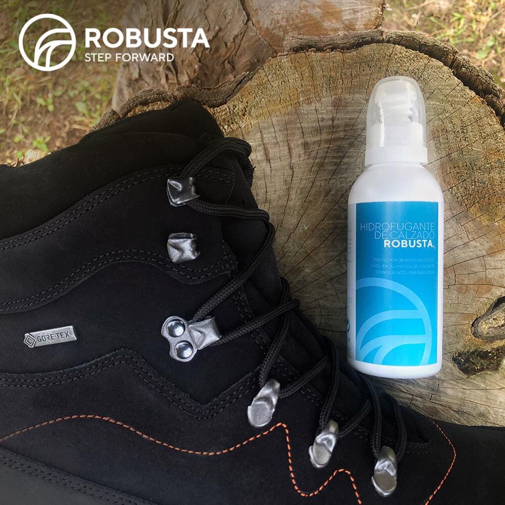 CalzadosRobusta's tweet photo. Antes de someter al calzado de piel a las condiciones de humedad, es aconsejable aplicar periódicamente el Spray Hidrófugo de ROBUSTA.

Más info en este enlace https://t.co/oJTyktoGjO https://t.co/8fmfF1Y41B