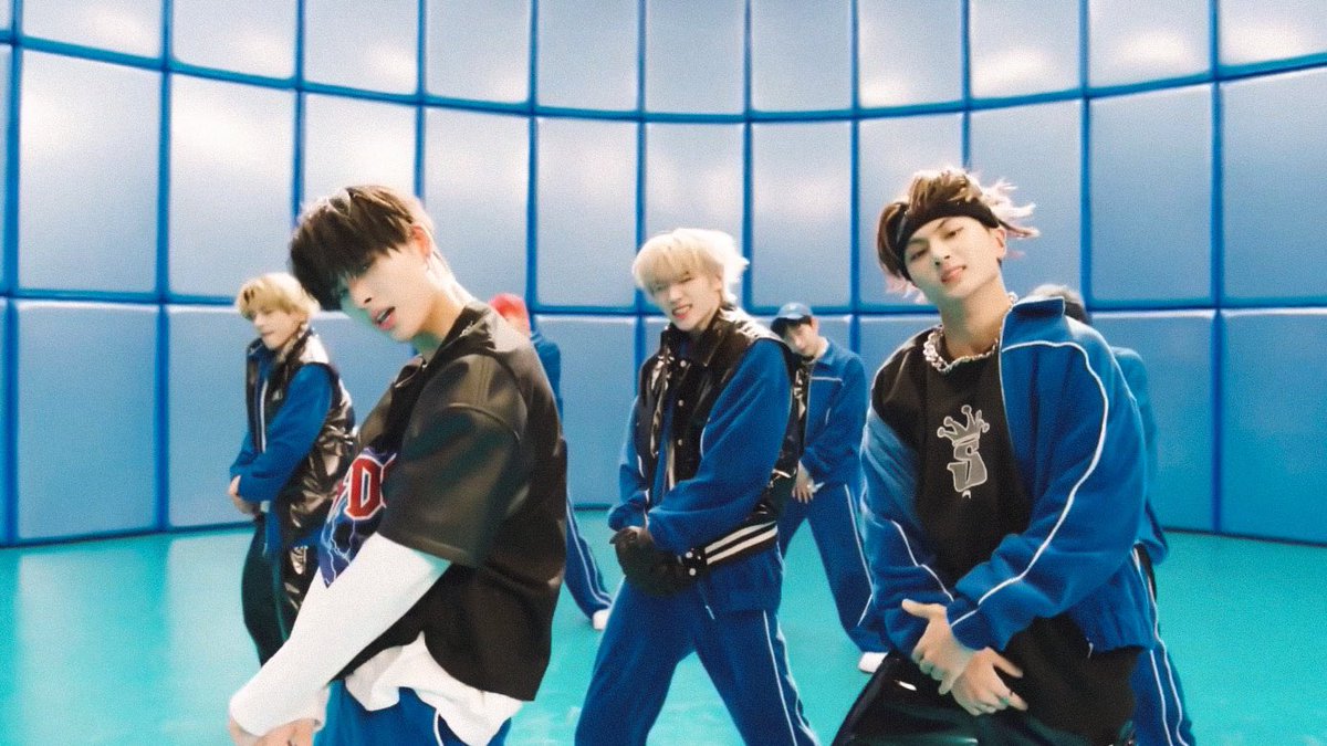 enhyfilm's tweet photo. #ENHYPEN blessed - cursed official mv.

#DIMENSION_ANSWER 
#BLESSED_CURSED 
@ENHYPEN_members https://t.co/05ykTVysqN